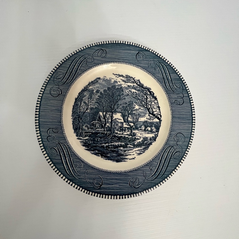 Vintage Currier & Ives Old Grist Mill in blue plate - Picture 7 of 7
